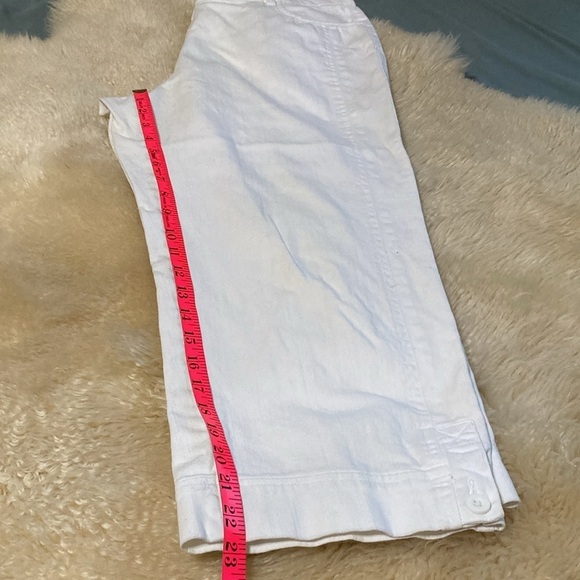 White denim capris size 12 - Picture 8 of 9